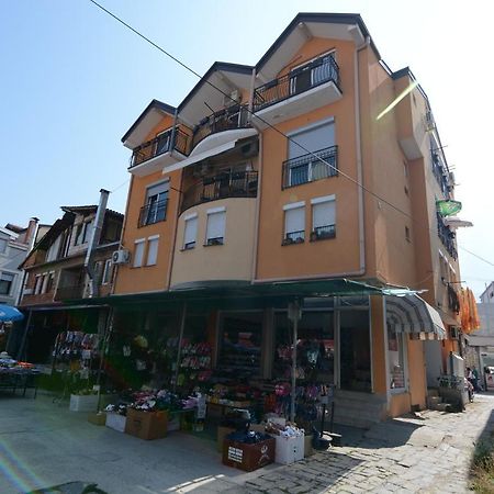 Hotel Vila Tea Petrusevski à Ohrid Extérieur photo